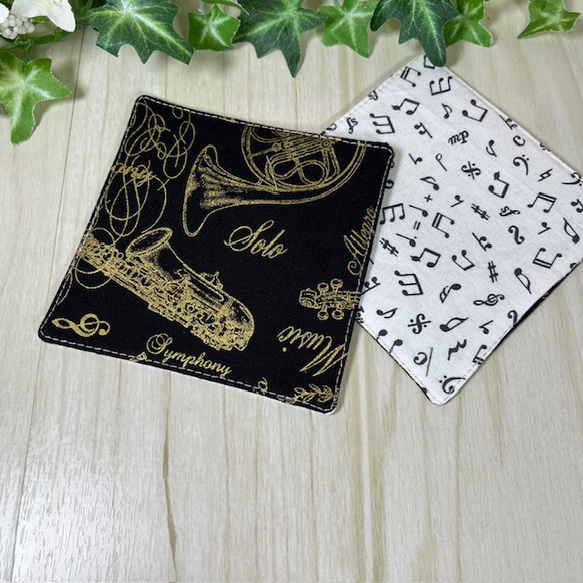 音楽好きさんのペアコースター　管楽器　現品　送料込み 4枚目の画像