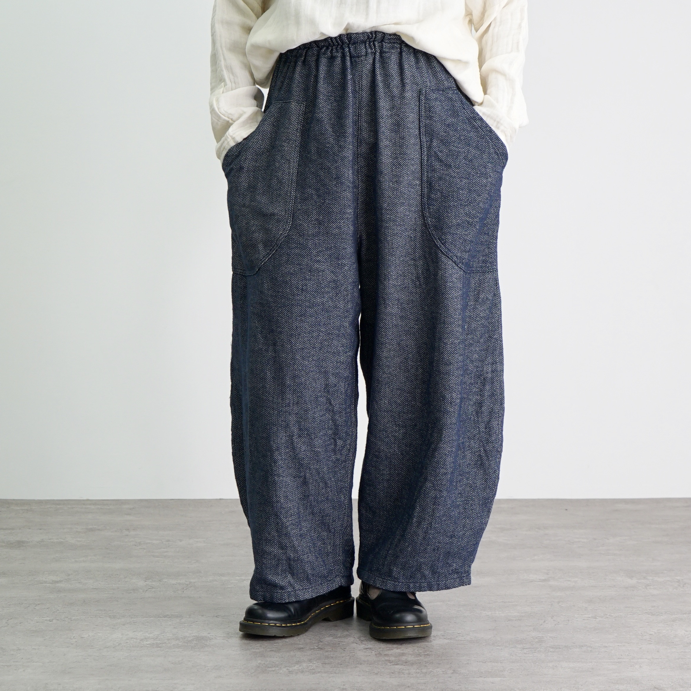 ヘリンボーンバルーンパンツ/ネイビー