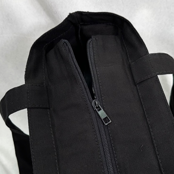 シマエナガの刺繍のファスナー付きキャンバス トートバッグ A4 レディース＜ブラック＞ 6枚目の画像