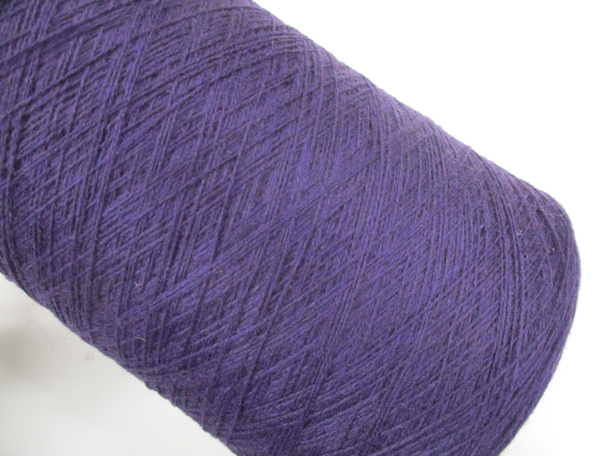 2/26番手 カシミヤ100%　茄子紫480g　k31