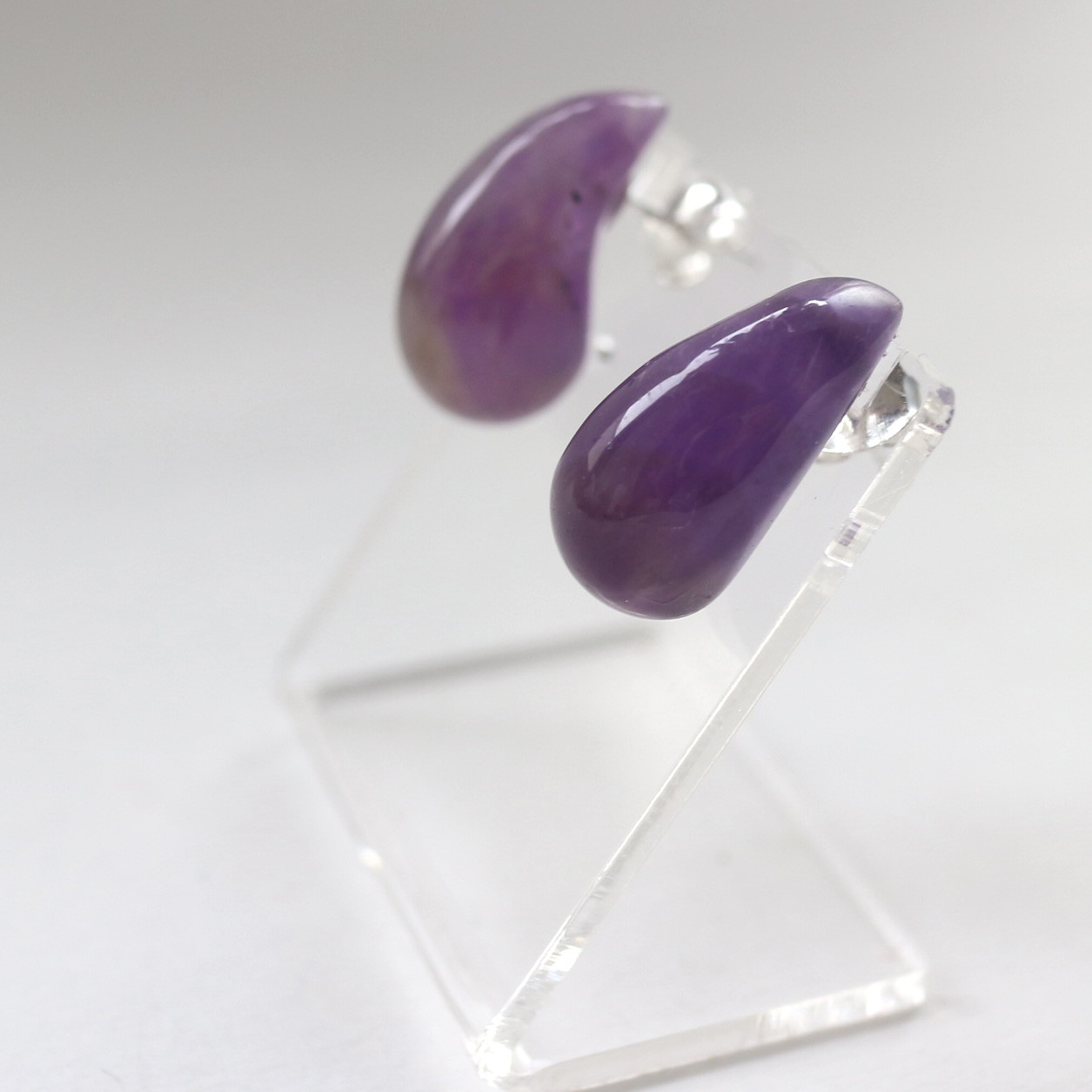 s925　Drop アメジスト　シルバーピアス　ワンポイント　金属アレルギー対応