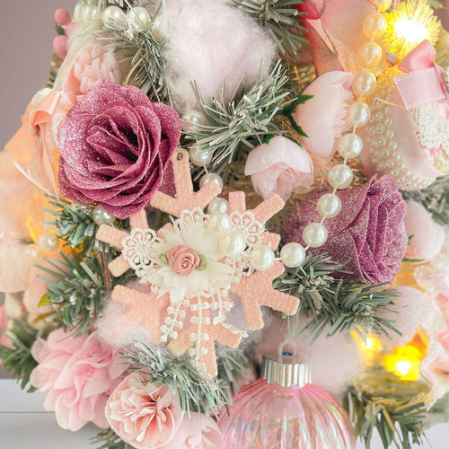 クーゲルタウンのフェアリーノエルツリー ／イルミネーション付