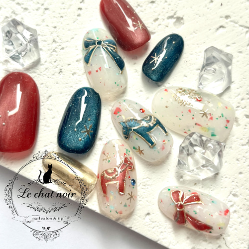 ダーラホース 午年 トリコロールカラー リボンネイル 干支ネイル 北欧