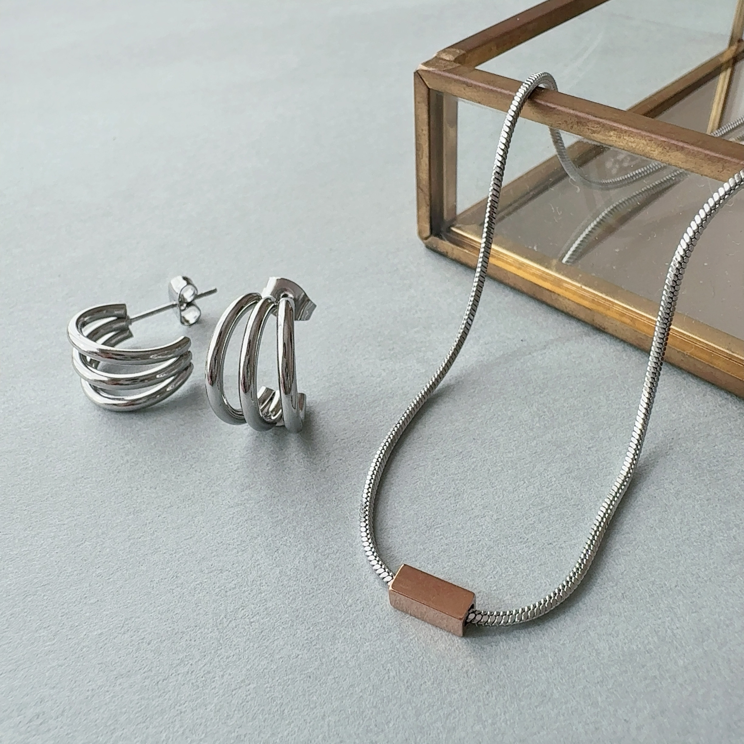 イヤリング有◆ピンクゴールドバーネックレス×3連フープピアス,イヤリング/サージカルステンレス　金属アレルギー対応ご褒美