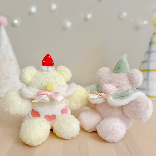 くまのぬいぐるみ ショートケーキ｜いちご・手のりサイズ ぬいぐるみ