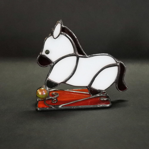 お正月2026 ステンドグラス干支 午「お馬のしろ♪」正月 新年 3枚目の画像