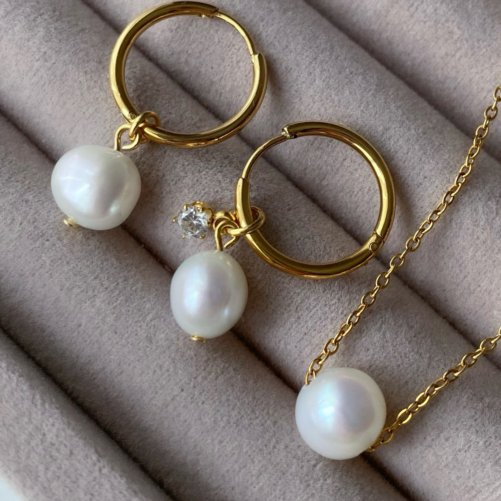 【再販】バロック風淡水パールのアクセサリーセット｜ネックレス　ピアス　イヤリング　ジルコンチャーム　セット割