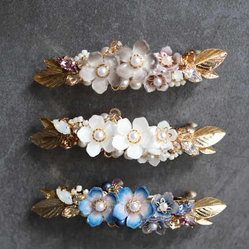 1500円 ブルー系バレッタ金具6cm ヘアアクセサリー 本物花プリザーブド クラシックブルーの花とbijou＊葉っぱの華やかバレッタ （青、ブルー