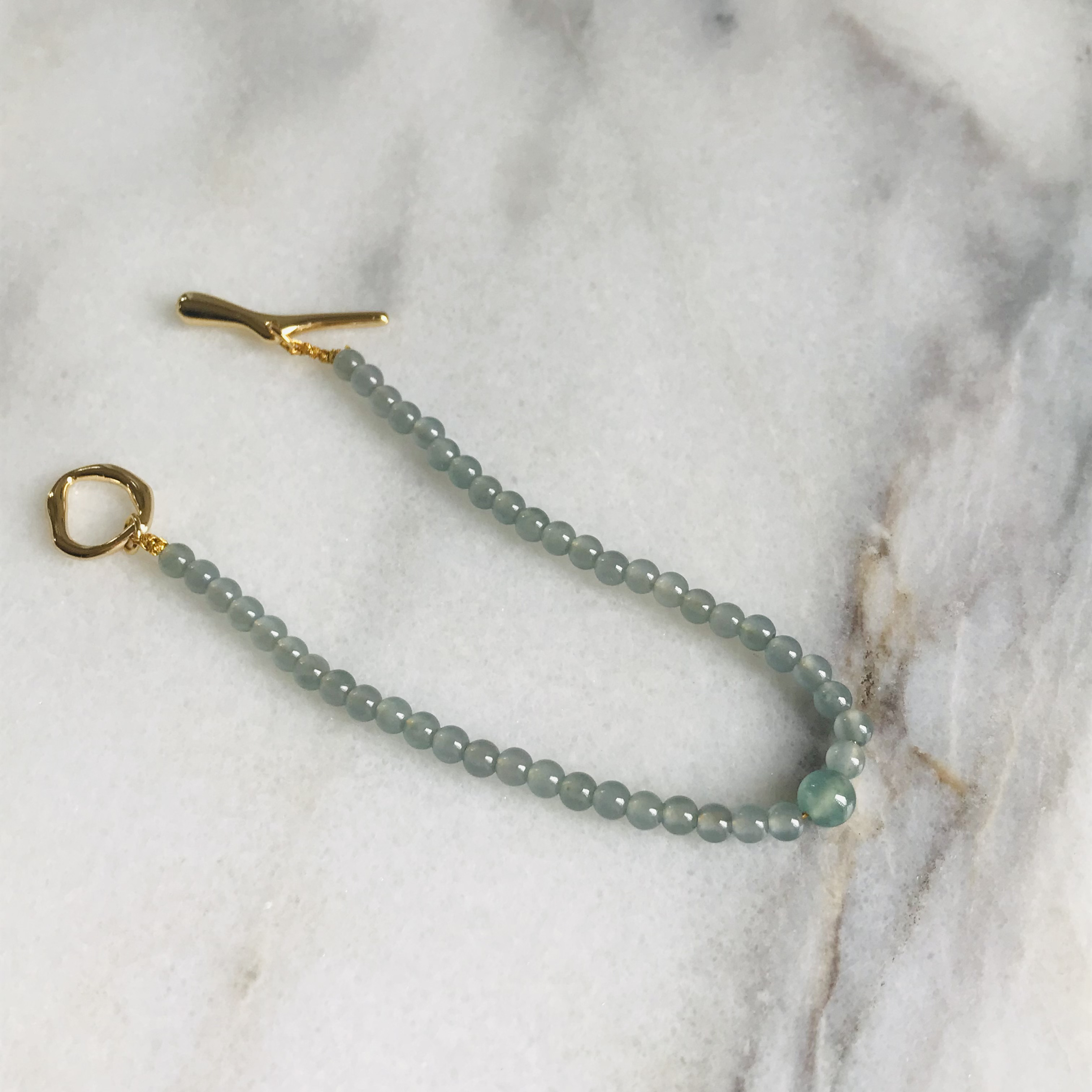 [B440-001］ ジェイド　JADE ヒスイ　本翡翠　ブレスレット　天然石　グアテマラ産