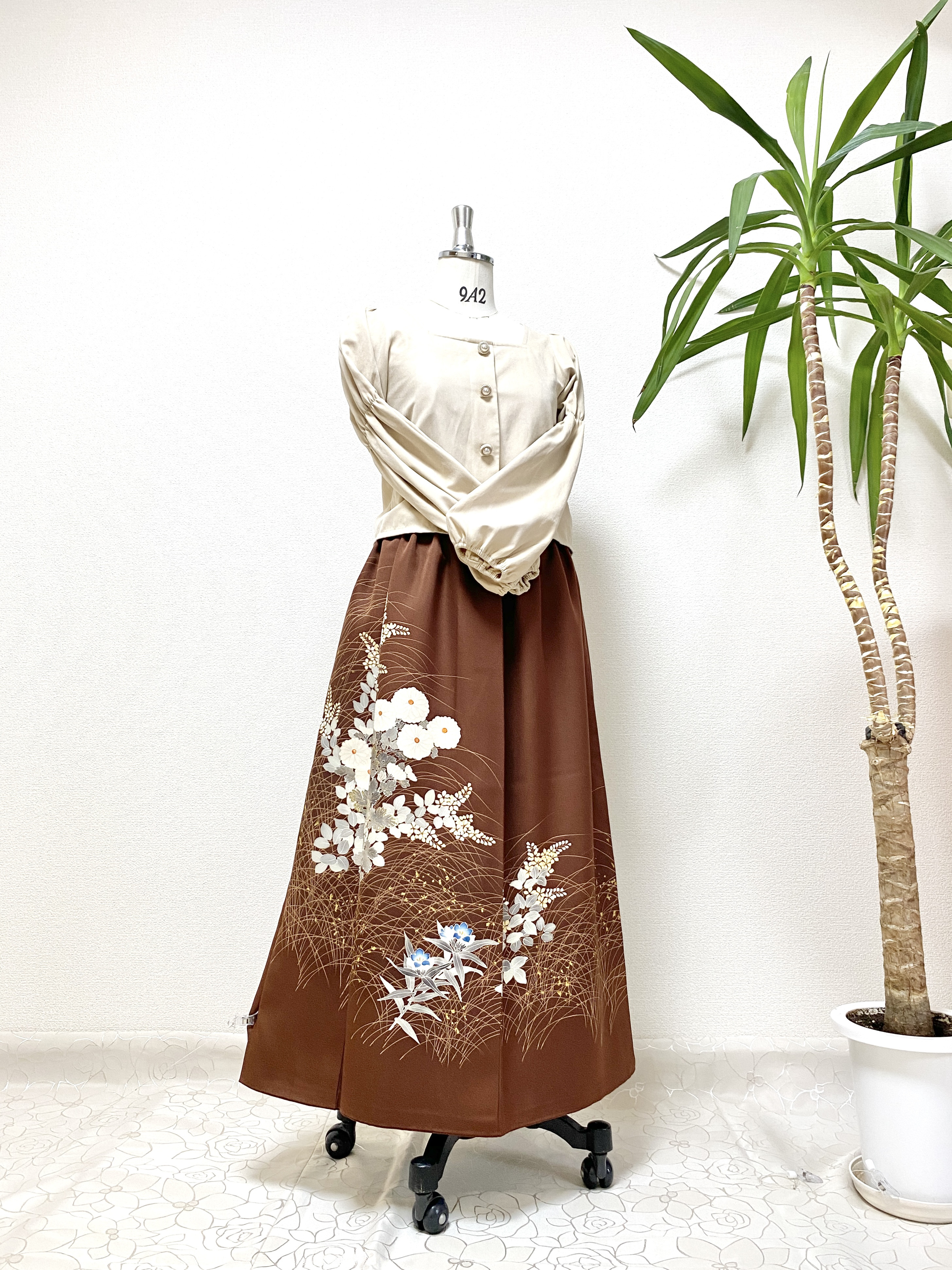 大人可愛い着物スカートフリーサイズ着物リメイクウエストゴムロングスカートフリーサイズ送料込みハンドメイドNO.5812