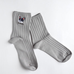 選べる犬74種！レディース刺繍ソックス【グレー】靴下 記念日 誕生日 うちの子 クリスマス 2枚目の画像