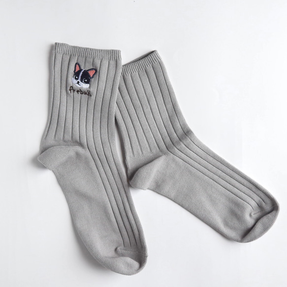 選べる犬74種！レディース刺繍ソックス【グレー】靴下 記念日 誕生日 うちの子 クリスマス 2枚目の画像