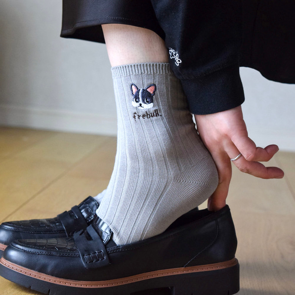 選べる犬74種！レディース刺繍ソックス【グレー】靴下 記念日 誕生日 うちの子 クリスマス 12枚目の画像