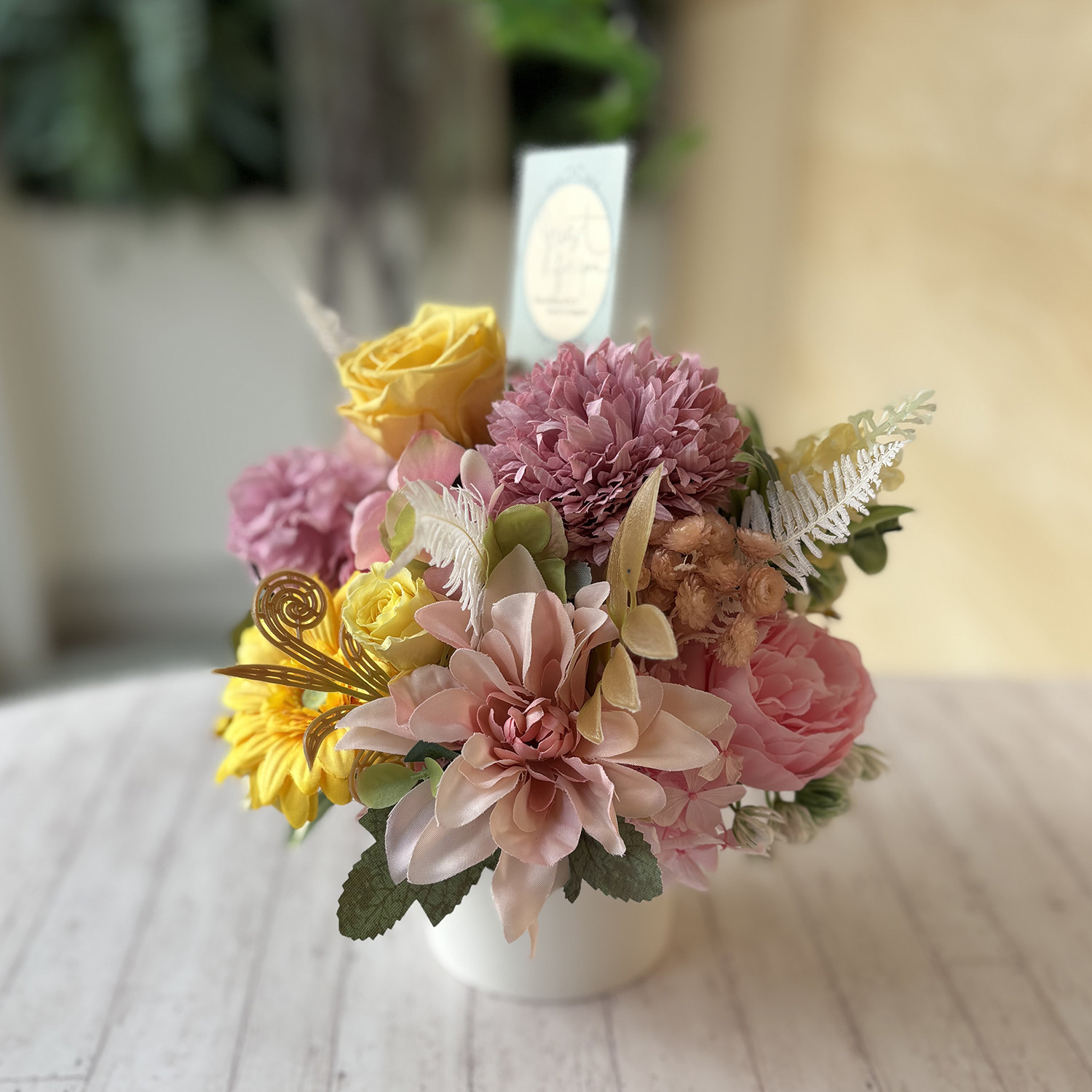 枯れない花の贈り物｜プリザーブドフラワー ギフト｜No.11｜華やかで繊細