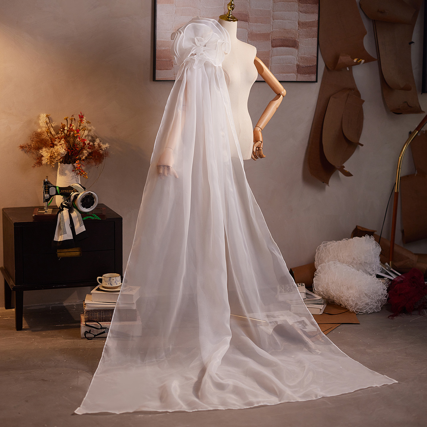 ケープトレーン 裾引き 白 綺麗 DIY 肩飾り アクセサリー 花嫁 ウェディングドレス DTY519