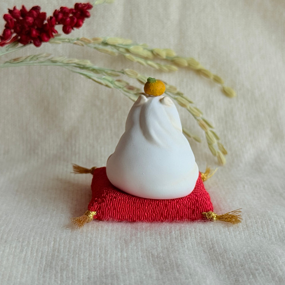 ちいさな午の鏡餅（小）　午年　お正月飾り 干支 置物　馬 7枚目の画像