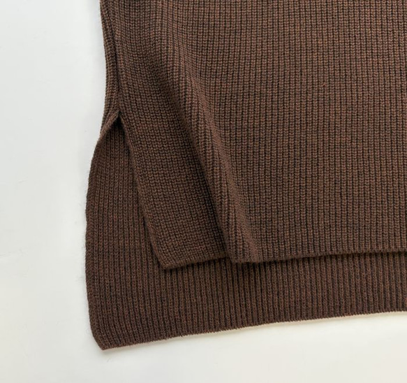 ★新色★　重ね着コーデ　片畦オーバーサイズ　ニットベスト　【ダークブラウン杢】 8枚目の画像
