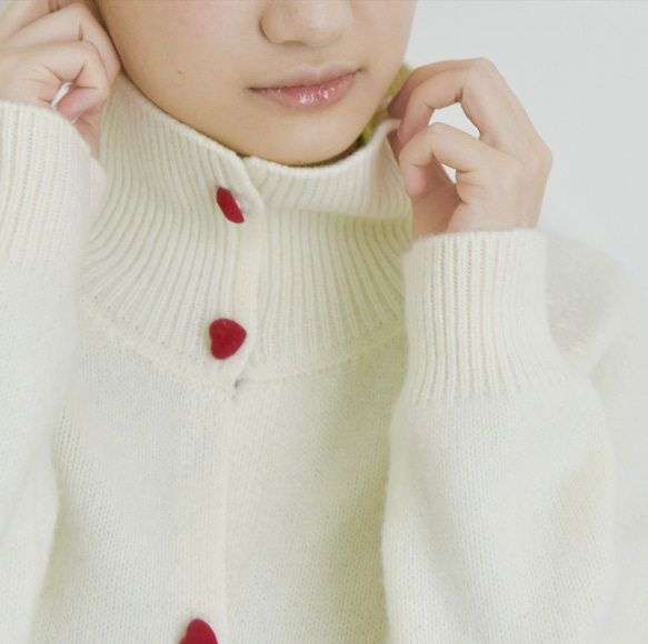 【カシミヤ♥４カラー展開】大人可愛いカーディガン│厚手│ハート型ボタン│カジュアル│通勤・通学│フェミニン│C-78 1枚目の画像