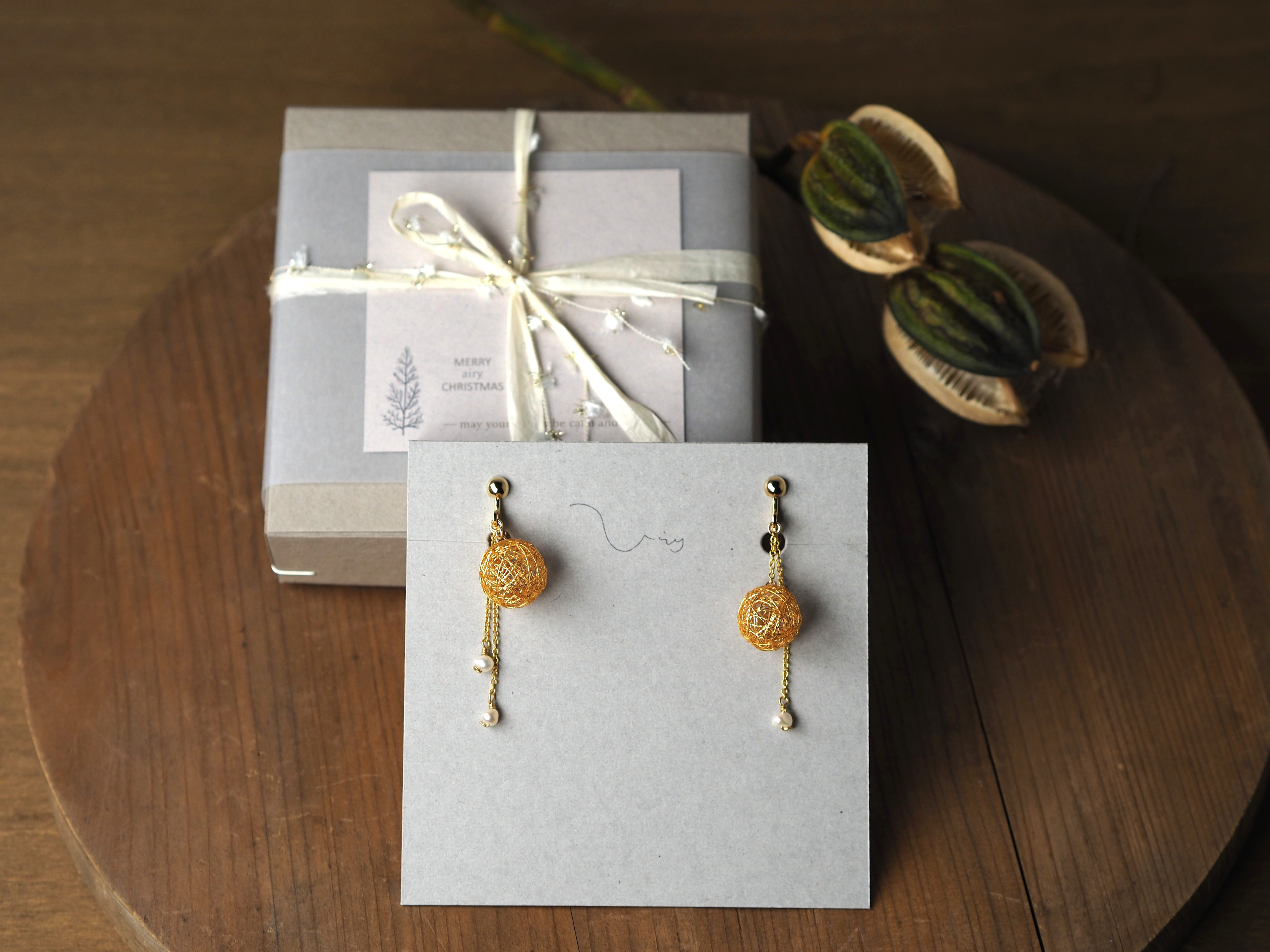 星降る森のイヤリング　Aldebaran（アルデバラン）冬限定作品