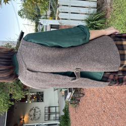 背中がかわいい♪アラン模様の後ろ開きベスト（25s−169） 2枚目の画像