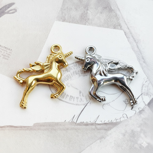 ユニコーン♡チャーム♡ 2個 ユニコーン 304ステンレス 馬 ウマ horse パーツ チャーム