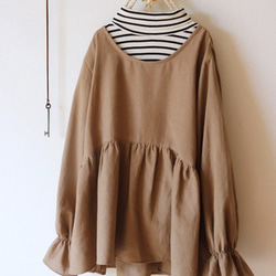 ハーフリネンのキャンディースリーブtops（モカベージュ） 7枚目の画像