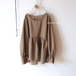 ハーフリネンのキャンディースリーブtops（モカベージュ） 1枚目の画像