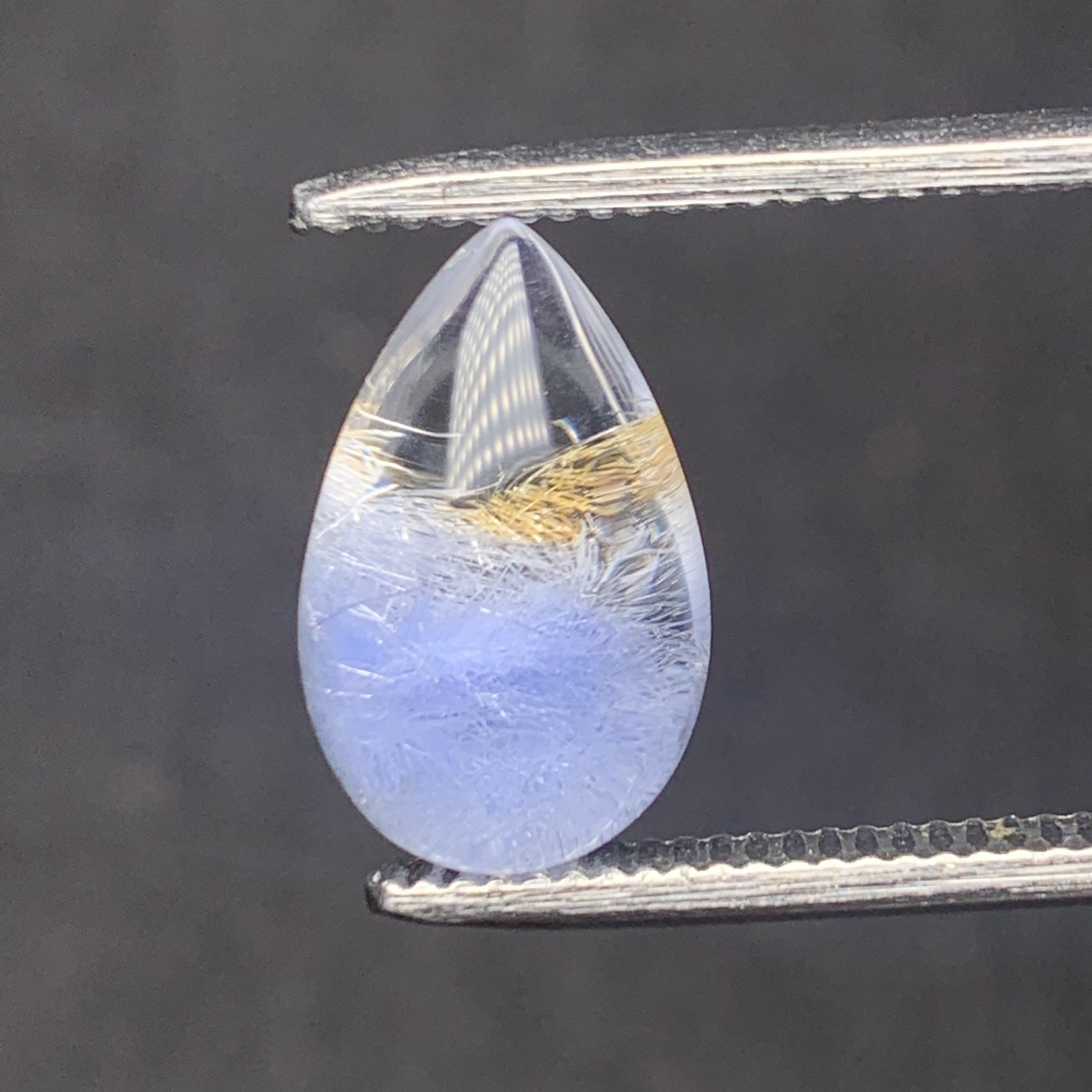 1.7グラム　デュモルチエライトインクォーツ ルース／天然水晶の中の青い世界／一点もの 希少天然石