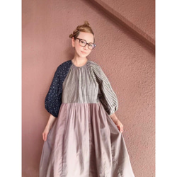 RATA❤️長さ選べる❣️大人のパッチワークワンピース❤️ゆったり身幅❤️フラワー×スモーキーストライプ×コーデュロイ 2枚目の画像