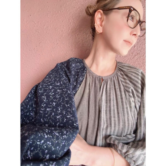 RATA❤️長さ選べる❣️大人のパッチワークワンピース❤️ゆったり身幅❤️フラワー×スモーキーストライプ×コーデュロイ 5枚目の画像