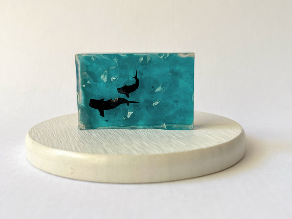 ジンベイザメの（コバルトブルー濃い）オブジェ / レジン / インテリア / 置物 / 夏 / 海 7枚目の画像