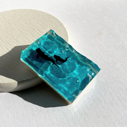 ジンベイザメの（コバルトブルー濃い）オブジェ / レジン / インテリア / 置物 / 夏 / 海 4枚目の画像