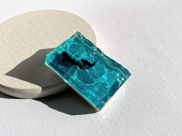 ジンベイザメの（コバルトブルー濃い）オブジェ / レジン / インテリア / 置物 / 夏 / 海 4枚目の画像