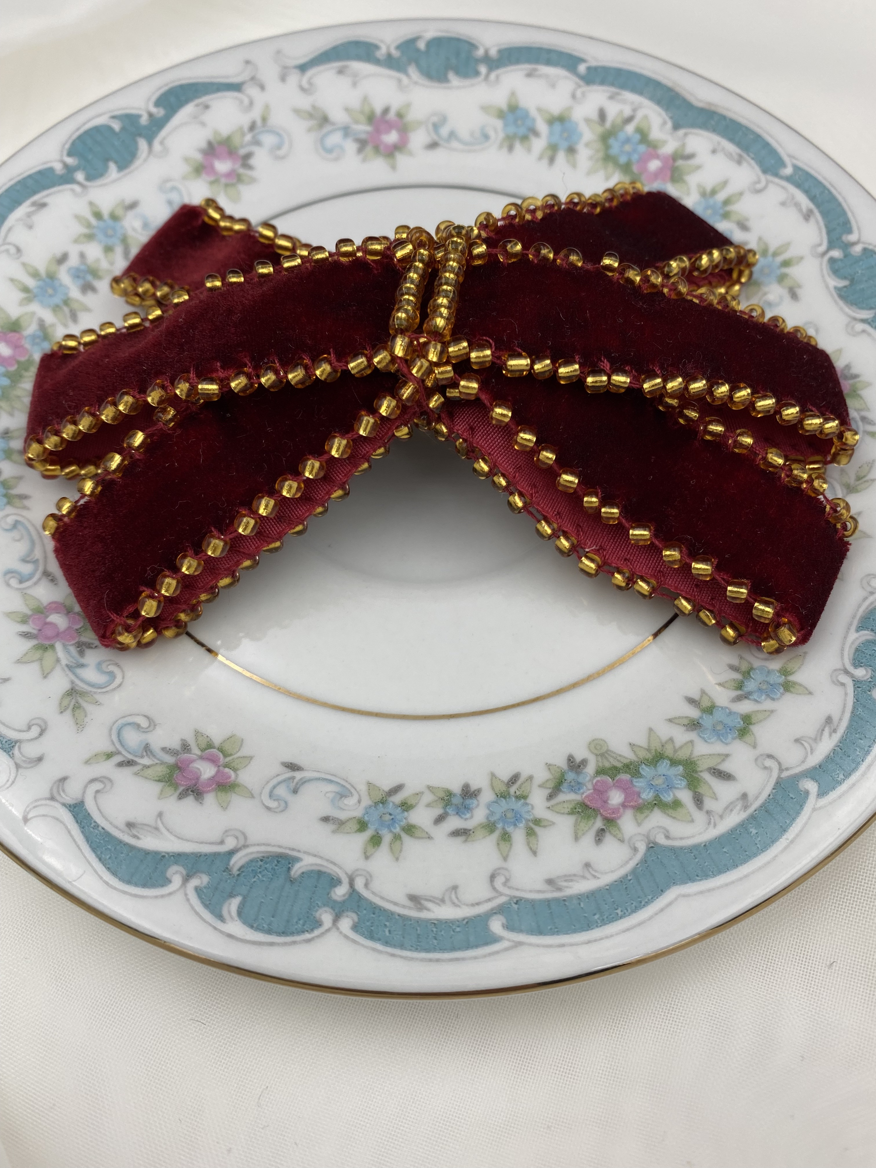 Royal ribbon (バレッタ)