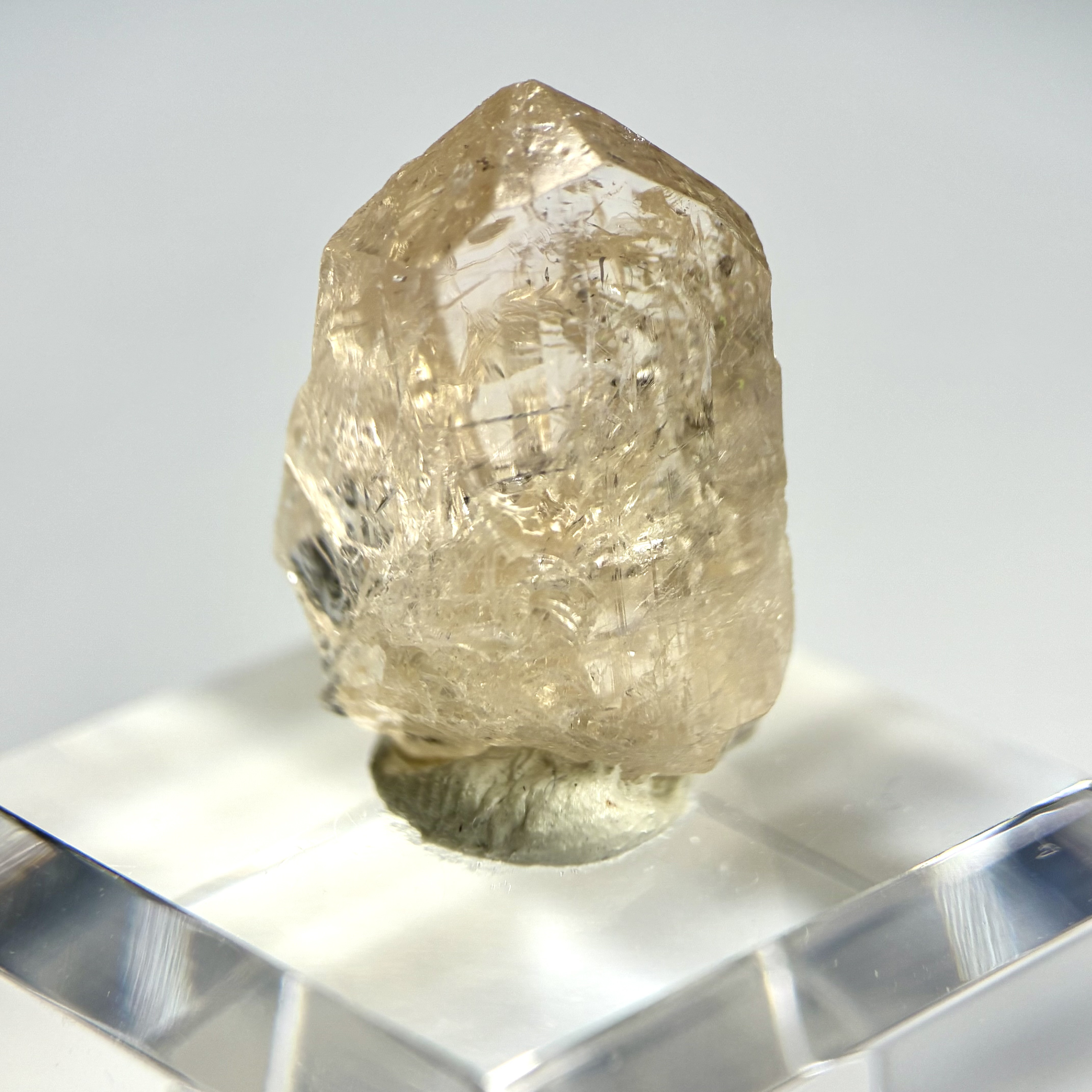 パキスタン Katlang産トパーズ 【一点物】 原石 鉱物 天然石 (No.1763)