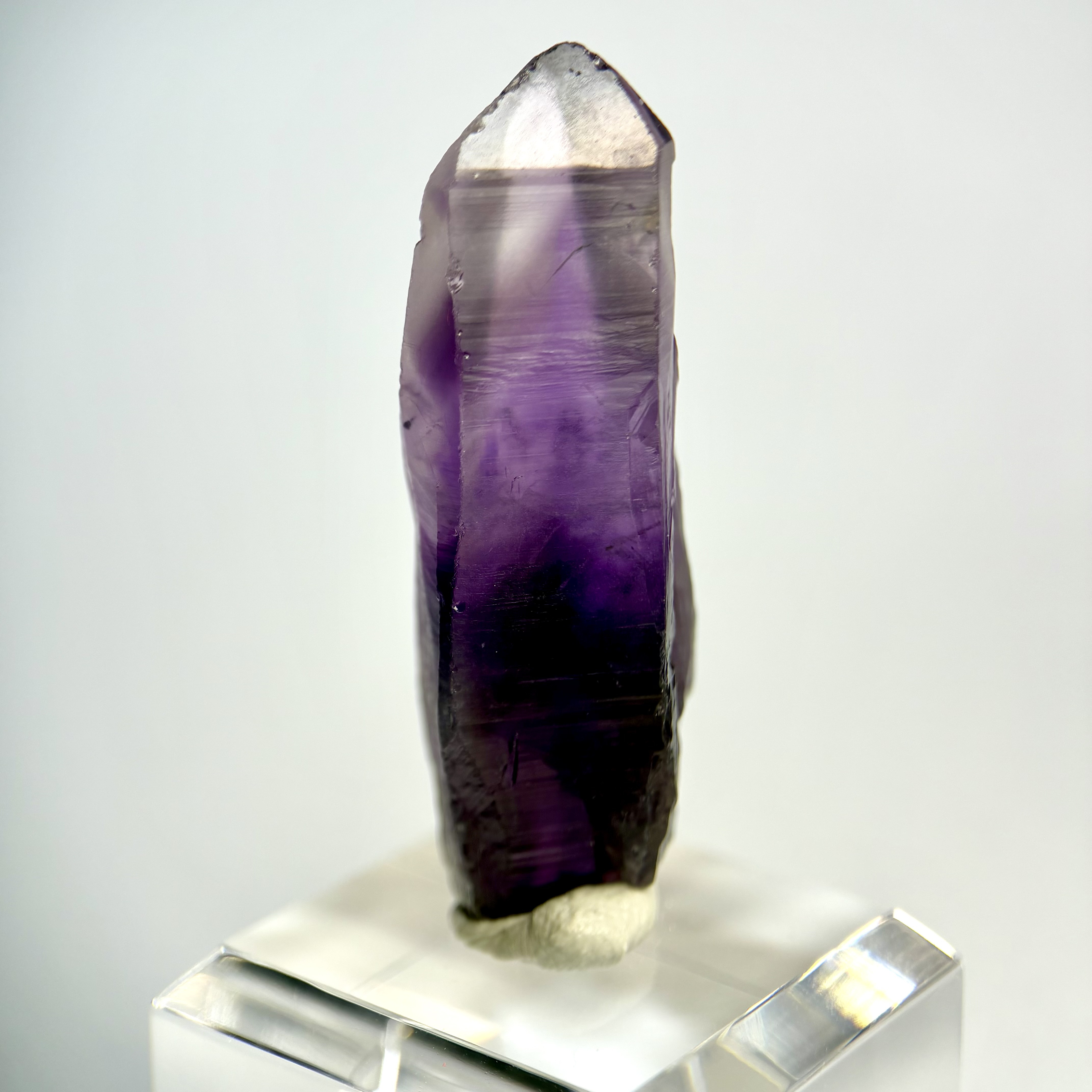 ナイジェリア産アメジスト 【一点物】 原石 鉱物 天然石 (No.1767)