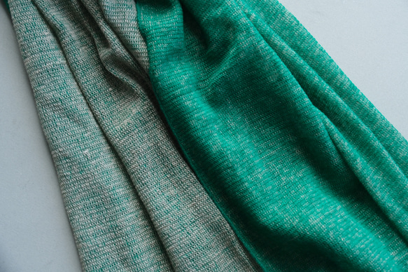 リネンニット　リバーシブルストール　グリーン×サーブル 5枚目の画像