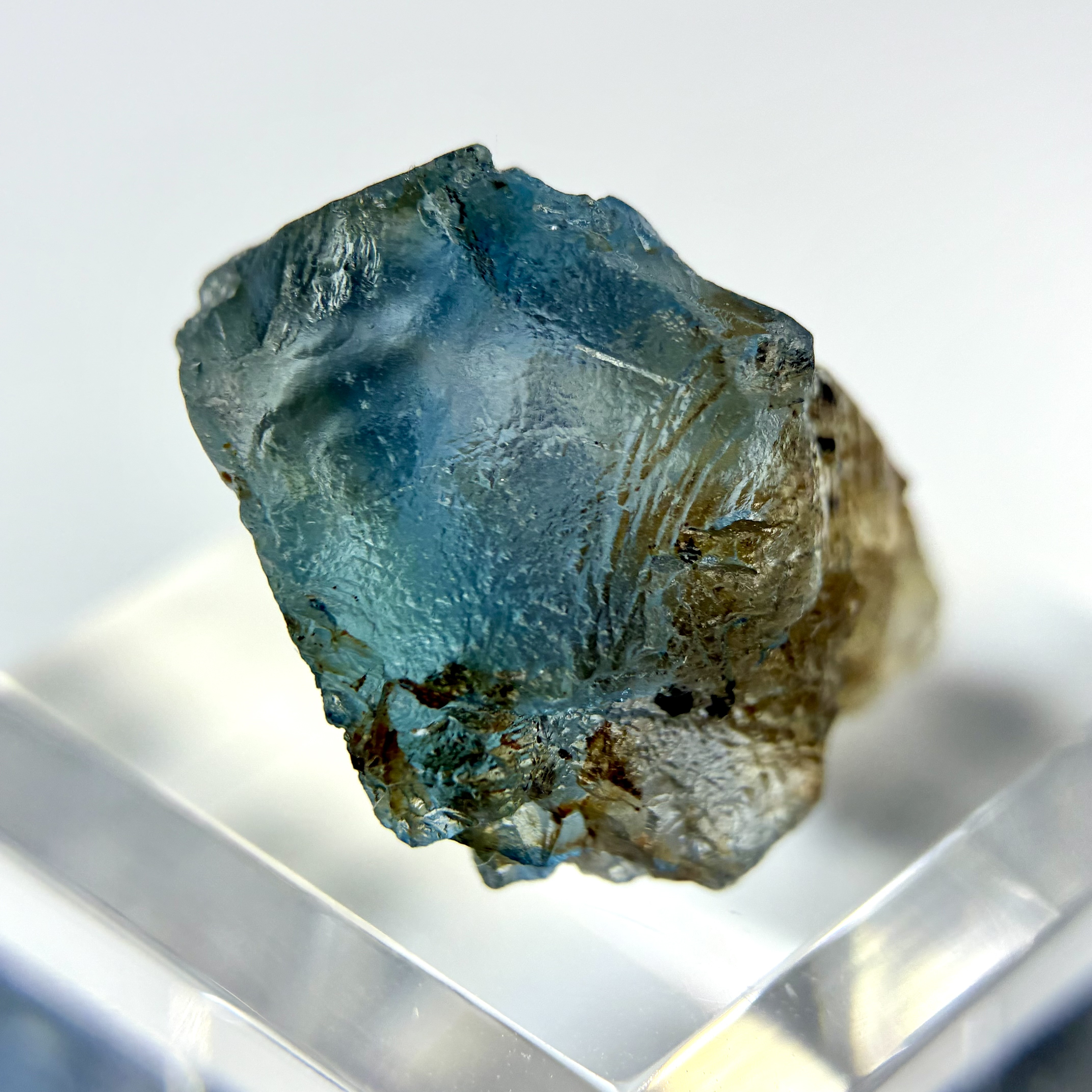 コロンビア産フローライト 【一点物】 原石 鉱物 天然石 (No.1791)