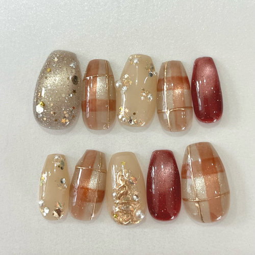 Xmasキャンペーン♡ネイルチップ 星降る聖夜のクリスマスチェック｜ネイルチップ｜うるうる｜ちゅるん