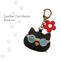 コインが入る☆茶白ハチワレ猫 レザーチャーム バッグチャーム