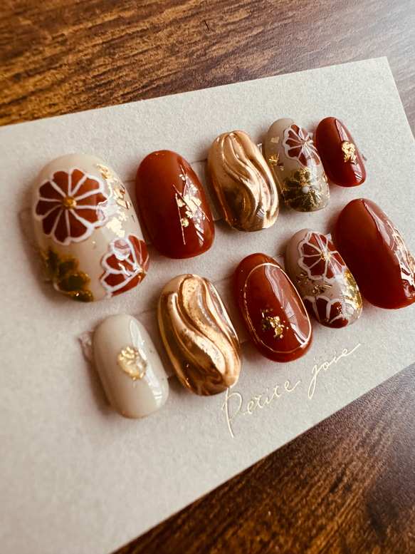 【成人式アート！】ジェルネイルチップ ʕ•̫͡•ʕ•̫͡•ʔご予約お急ぎください 2枚目の画像