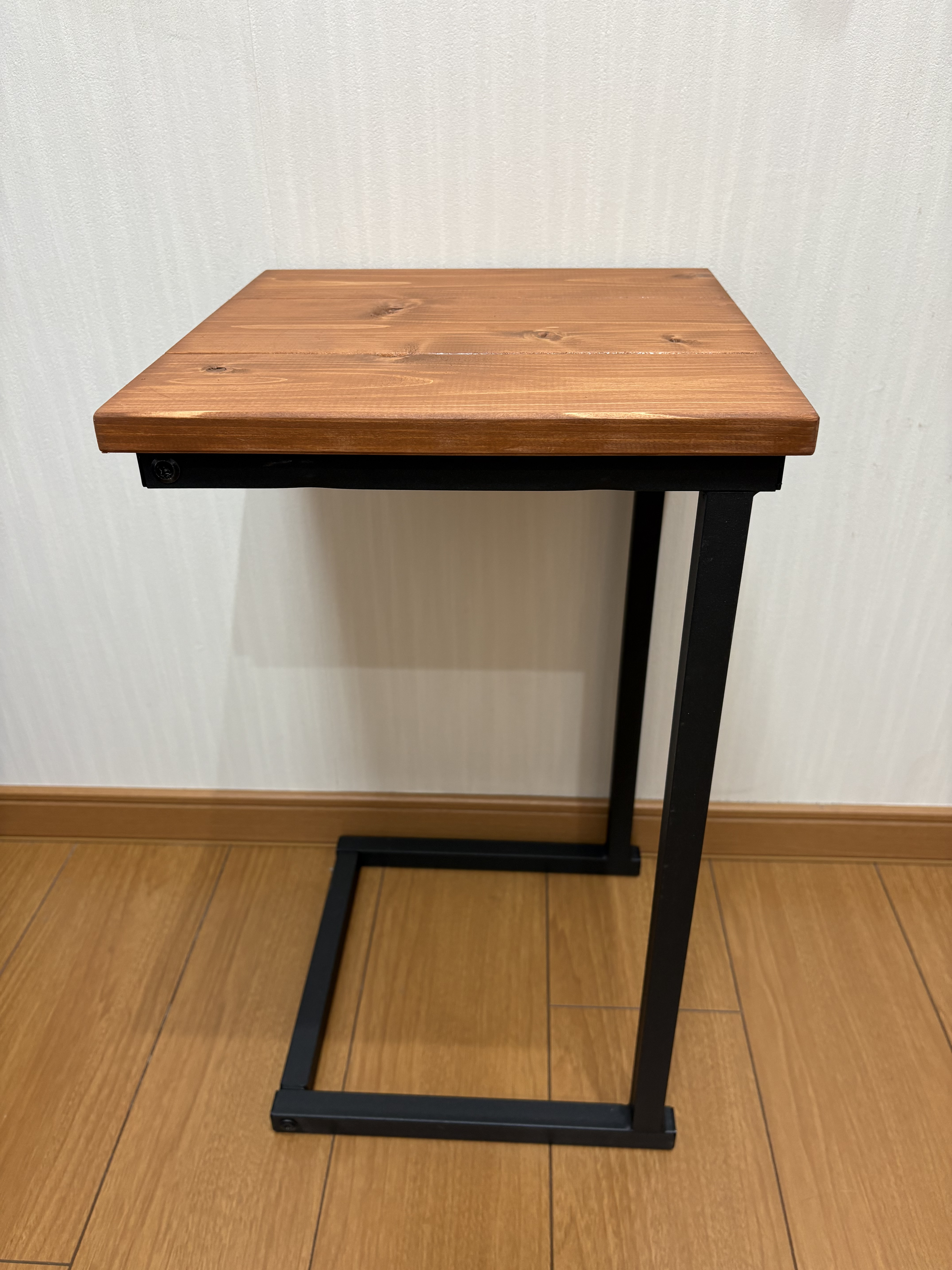 サイドラック　ナイトテーブル　サイドテーブル　ミディアムオーク