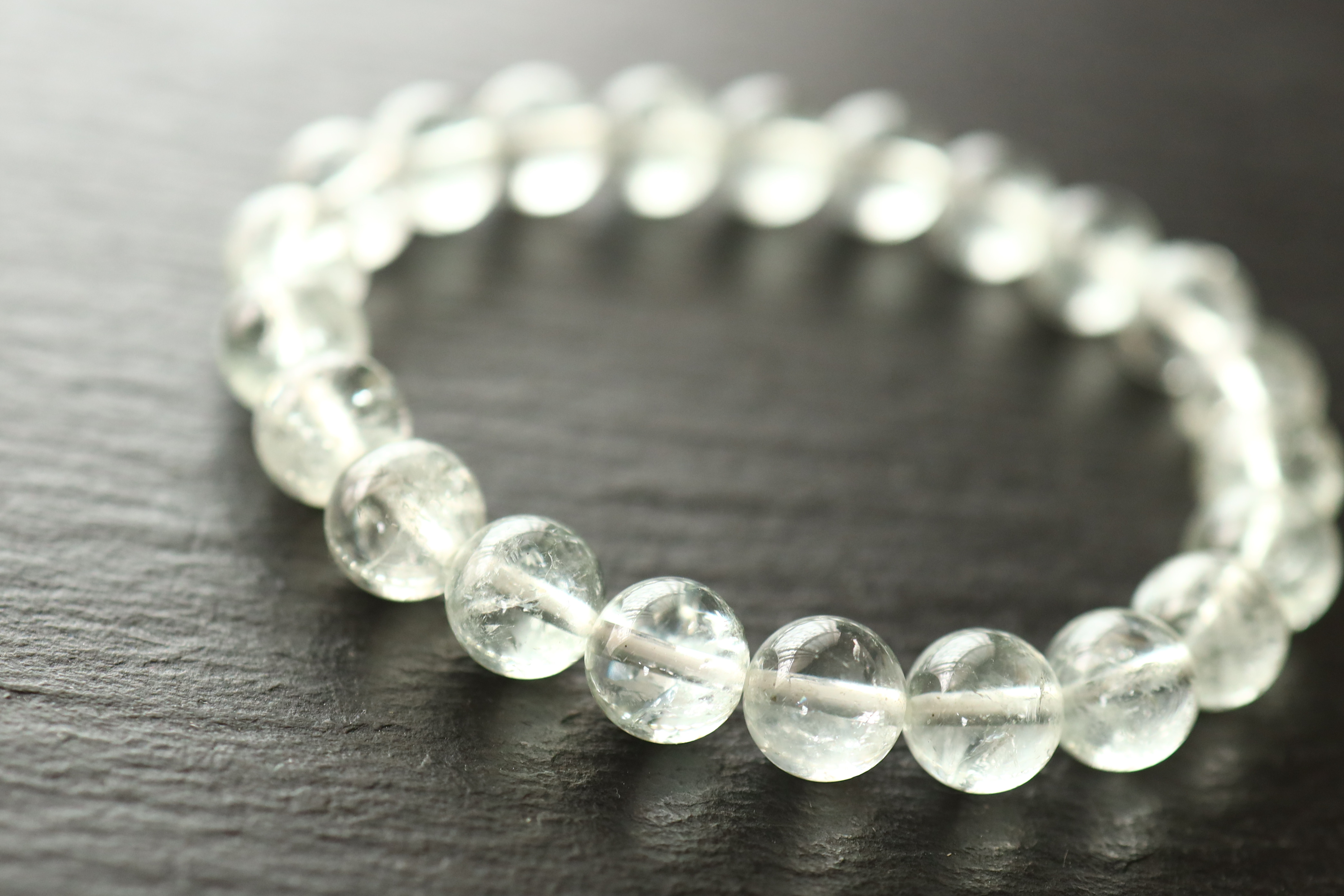 …☆スーパープレミアムブレス☆全ての石に虹を持ちます☆アイリスイングリーンアメジスト：8ミリ☆天然石☆… 5,904円