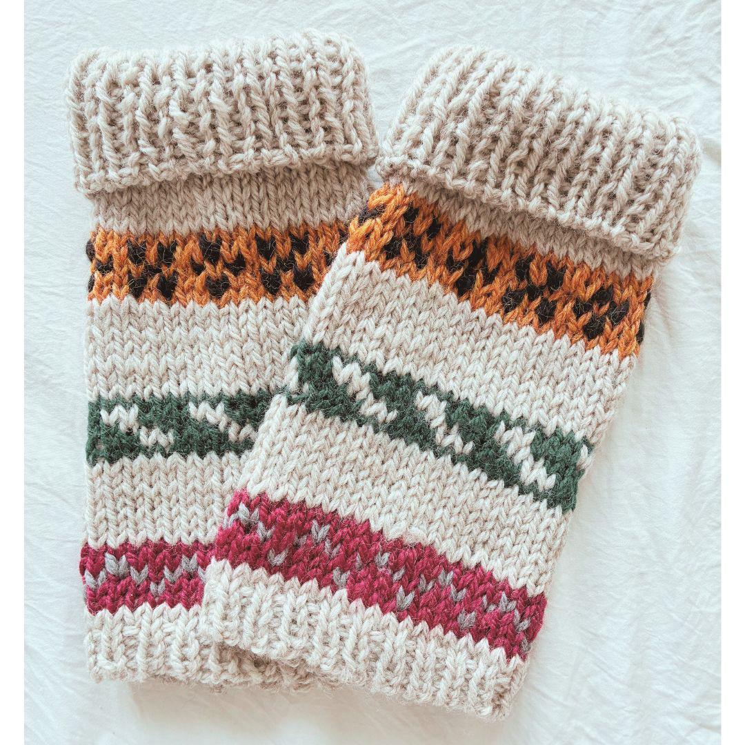 【秋冬新作】大人シックな配色の手編みレッグウォーマー（冷え対策に）