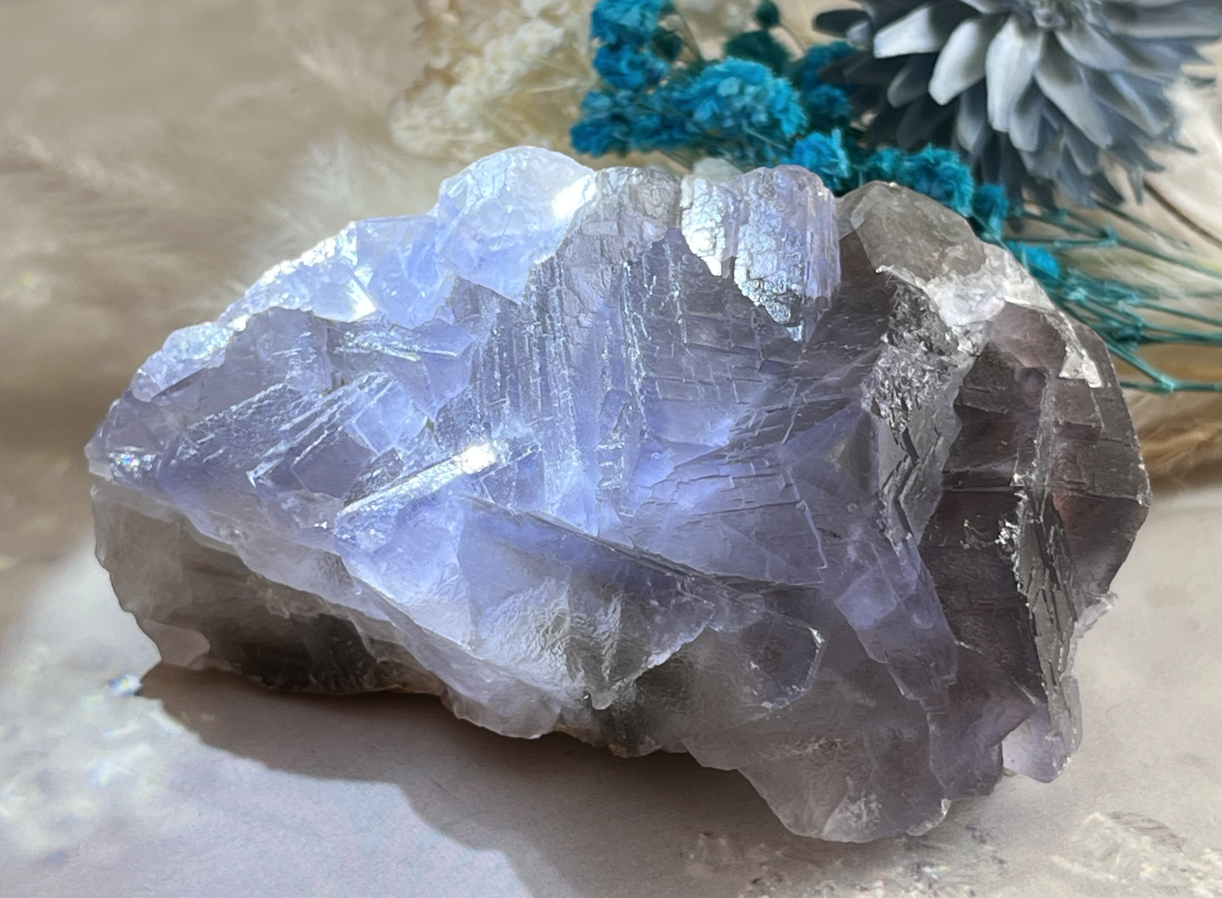 レインボー✨　パキスタン産　ブルー　フローライト　蛍石　ラフストーン　原石