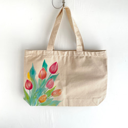 手描きチューリップ柄 トートバッグ大 キャンパス地 ナチュラル 花柄 5枚目の画像