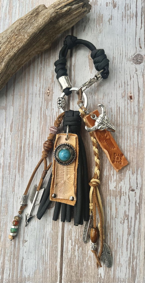 パラコードタッセルバッグチャーム ネイティブ・アメリカン バッグ