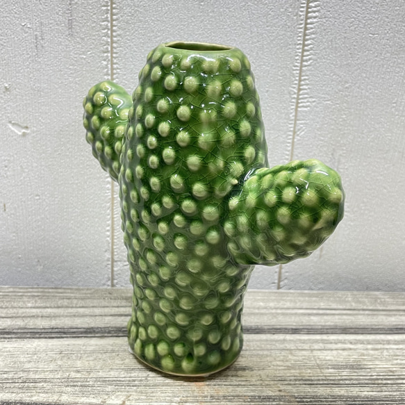 サボテン花瓶 グリーン セラミック フラワーベース SERAXベルギーデザイン 4枚目の画像