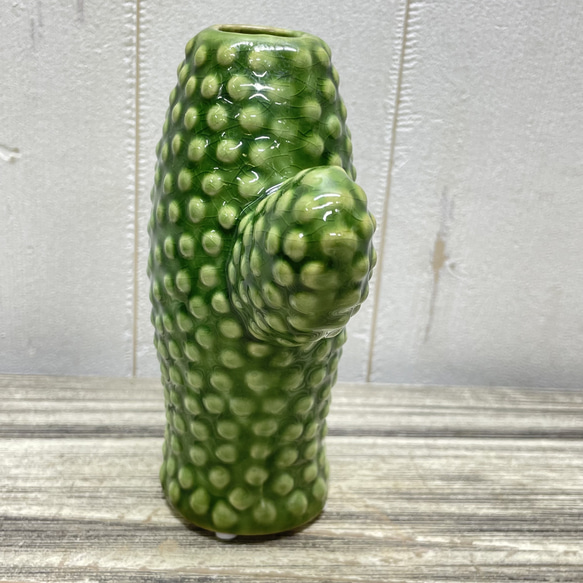 サボテン花瓶 グリーン セラミック フラワーベース SERAXベルギーデザイン 3枚目の画像