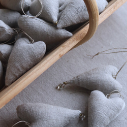 リネン製ハートオーナメントと針葉樹のセット 5枚目の画像